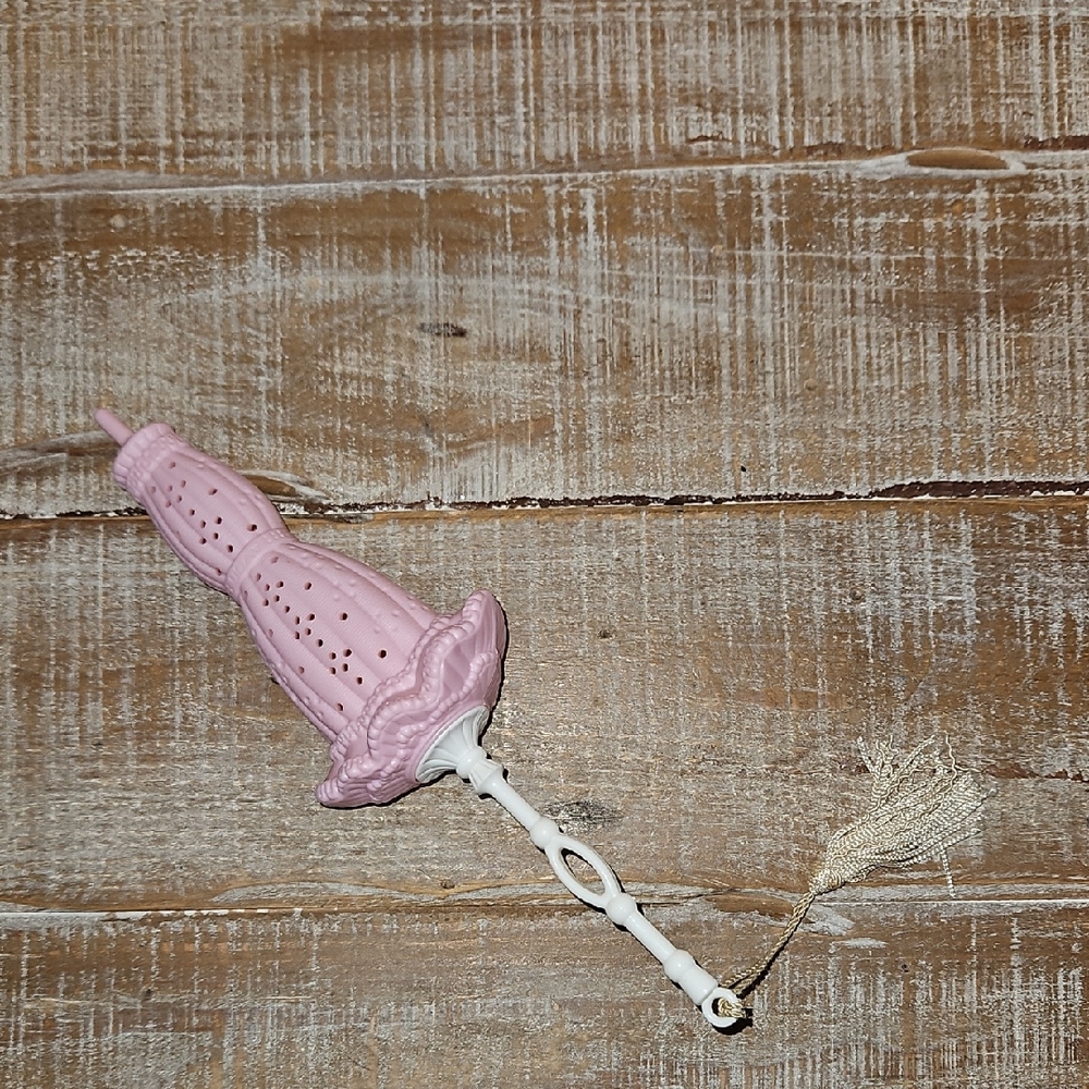 Vintage| 1970's Avon Victorian Parasol Fragrance Pomander Potpourri